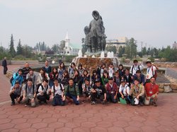 ダウンタウンのエスキモー像