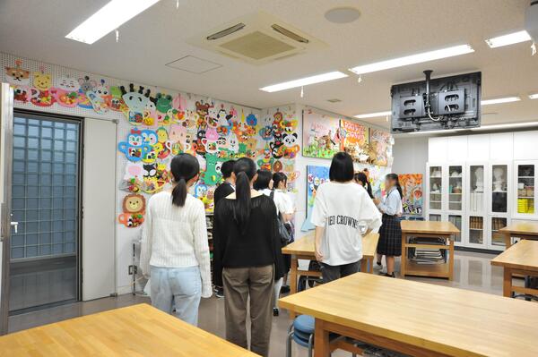 8図画工作室.JPG